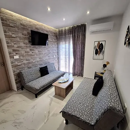 Appartamento Efremias Place *